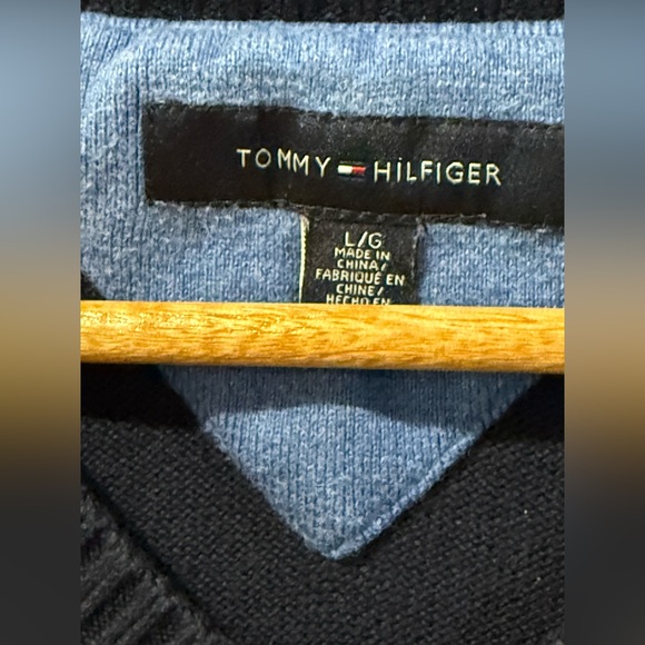 Tommy Hilfiger V-Neck Blue and Black Sweater - Picture 3 of 4